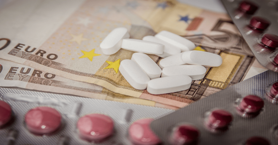 Farmaci, le opacità dei colossi industriali sulla formazione dei prezzi