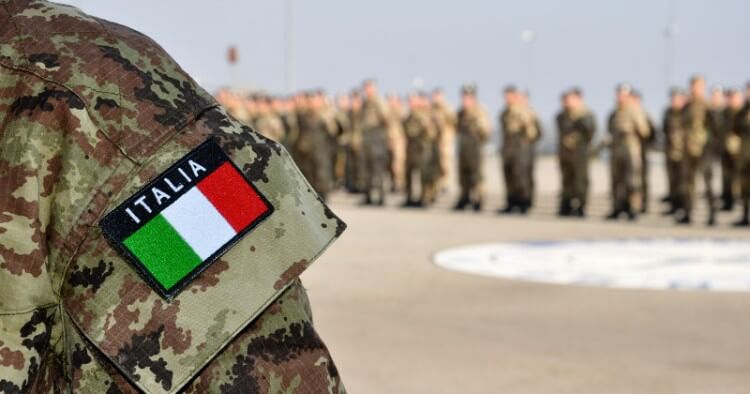 Vaccinazioni sbagliate e fatte male dietro i tumori dei soldati italiani