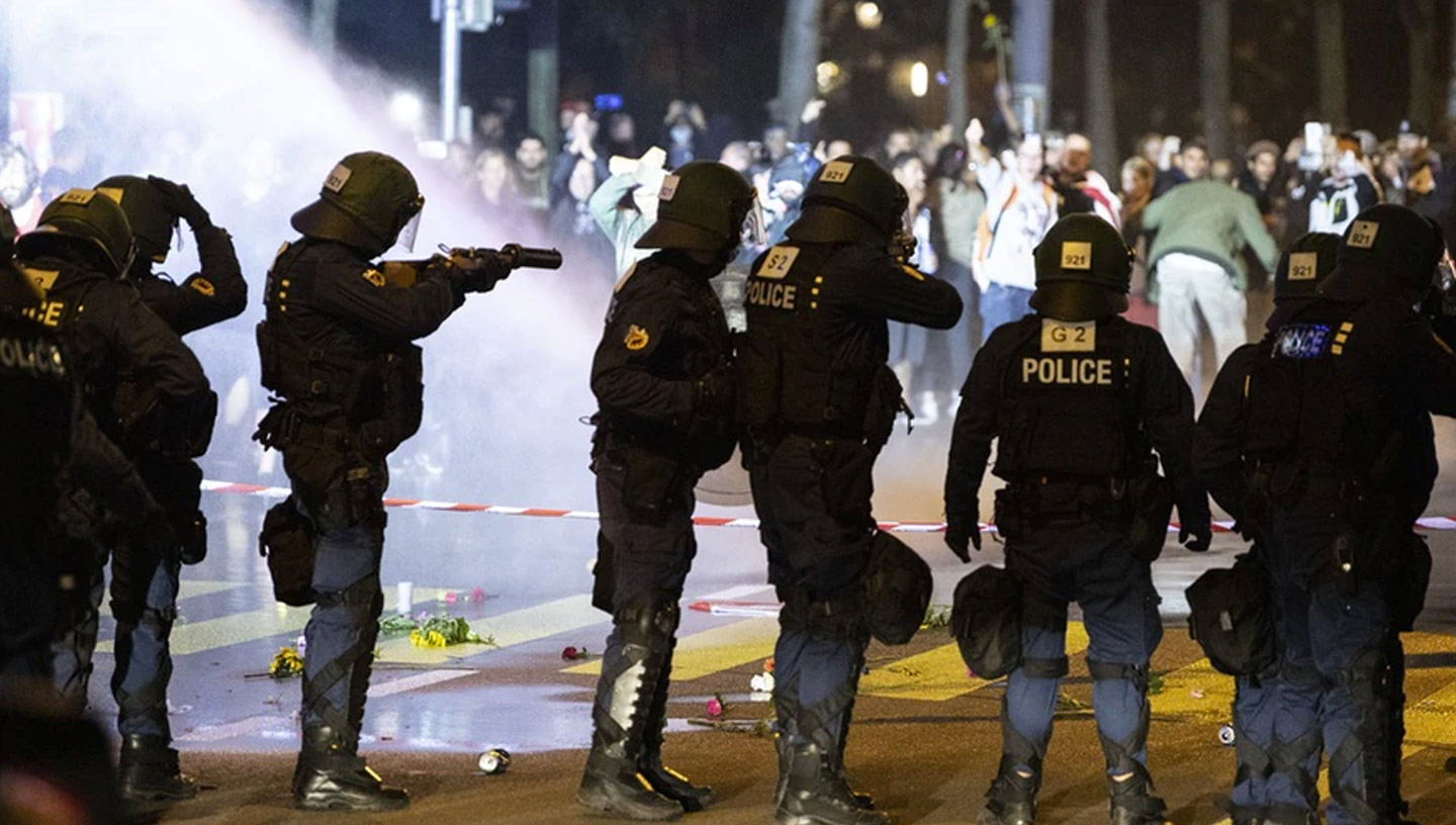 Ottobre 2021 | Berna, Svizzera | Lacrimogeni sparati ad altezza uomo durante una manifestazione
